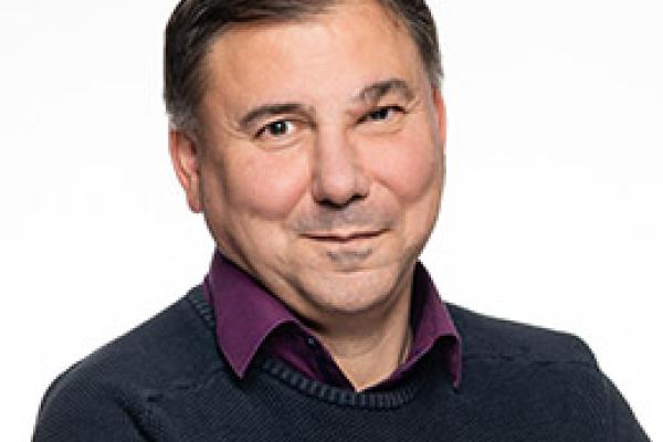 Dr. Ivan Krastev Dr. Ivan Krastev